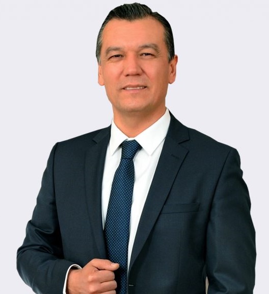 Аватар лектора: Оздек Али